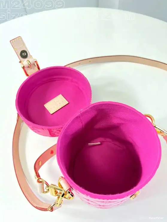 LOUIS Astor VUITTON 0523